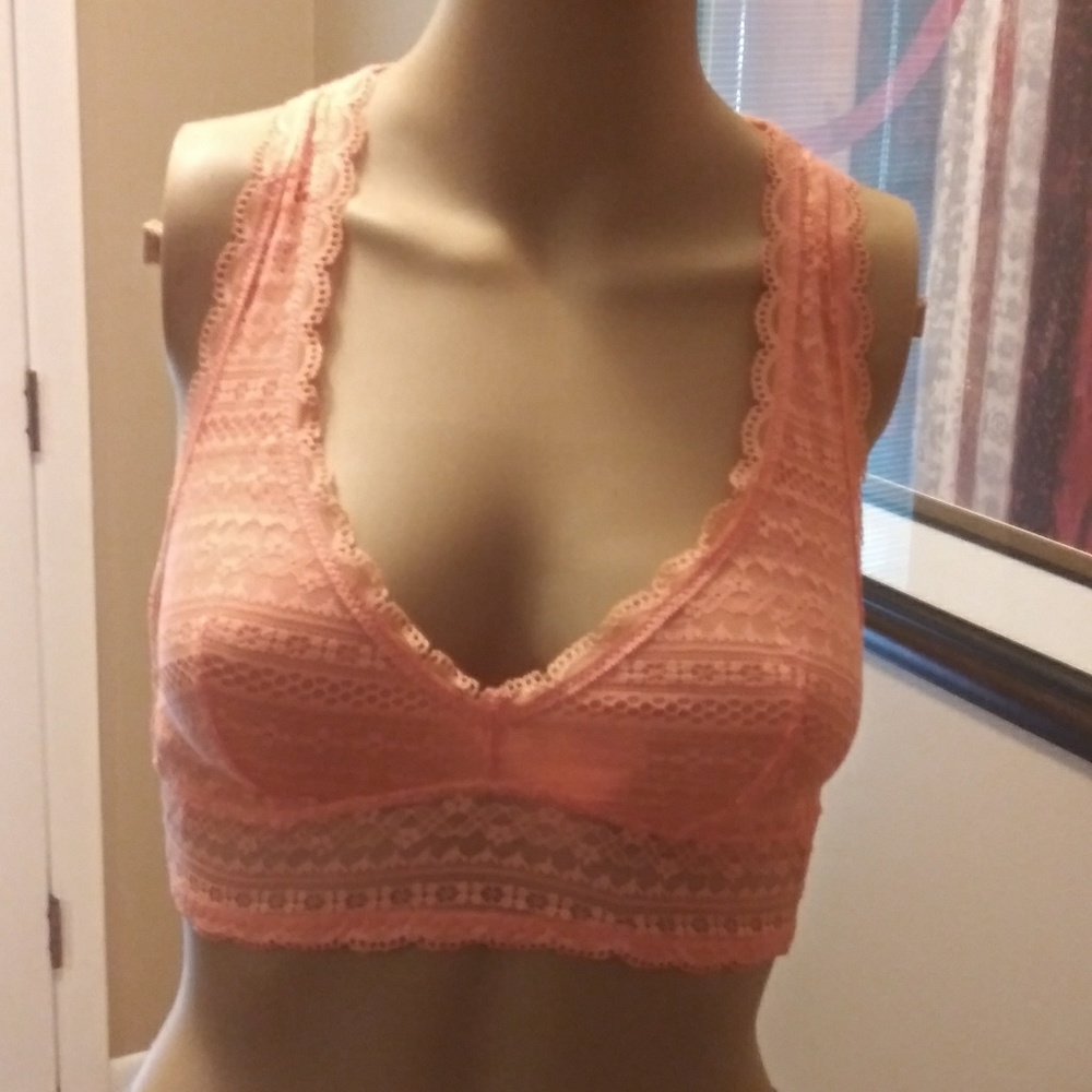NWT Victoria Secret summer bra
